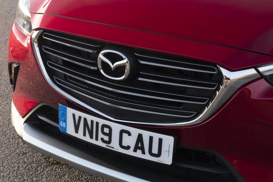 Детали экстерьера Mazda CX-3 GT Sport Nav+ 2019 года  (UK) (фото 2 из 32)